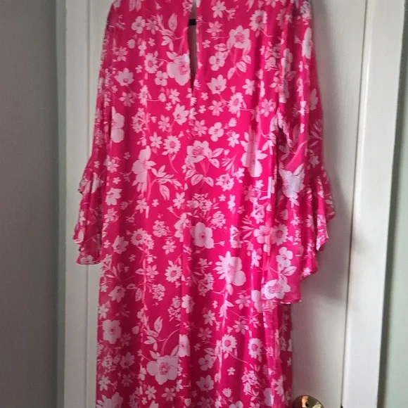 Calvin Klein Pink Floral Dress with Ruffle Sleeves - Picture 6 of 8